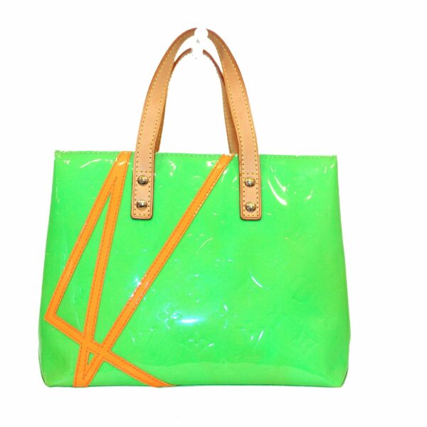 Louis Vuitton Reade PM Vernis Wilson grün