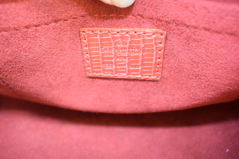 Louis Vuitton Sac Femior Eidechsenleder Cerise -11633