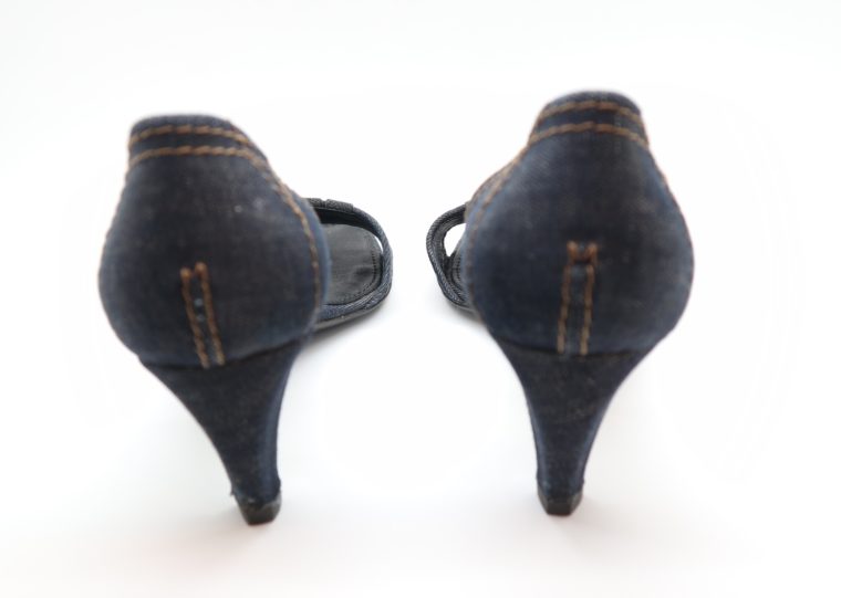 Louis Vuitton Pumps Jeans blau 37-14296