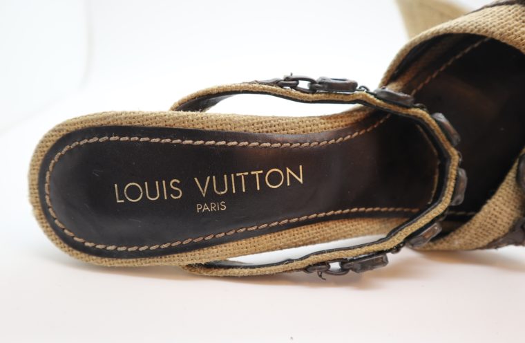 Louis Vuitton Pumps beige 39 1/2 -14384