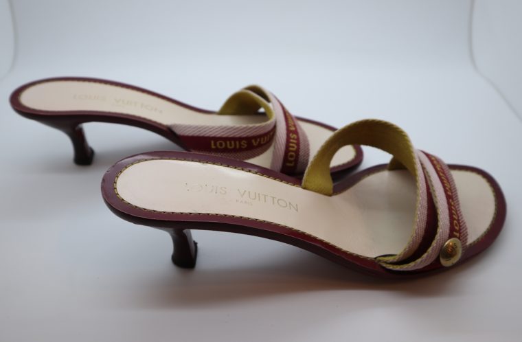 Louis Vuitton Pumps rot 39-14414