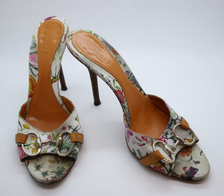 Gucci Pumps fleur 39-0