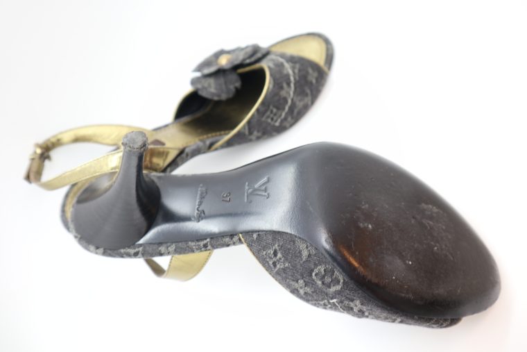 Louis Vuitton Pumps Jeans gold 37-14679