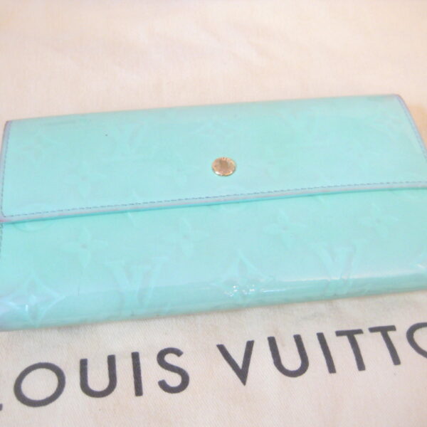 Louis Vuitton Geldbörse International Vernis Leder türkis/ hellgrün
