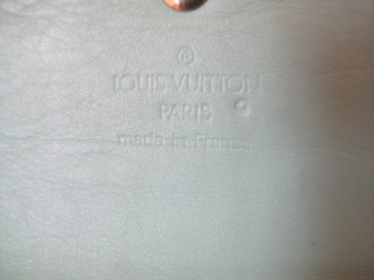 Louis Vuitton Geldbörse International Vernis Leder türkis -690