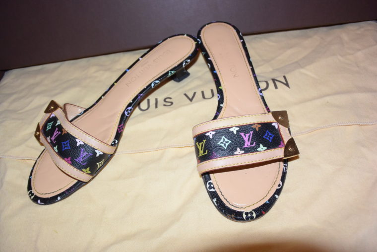 Louis Vuitton Pumps Multicolor schwarz 37-0