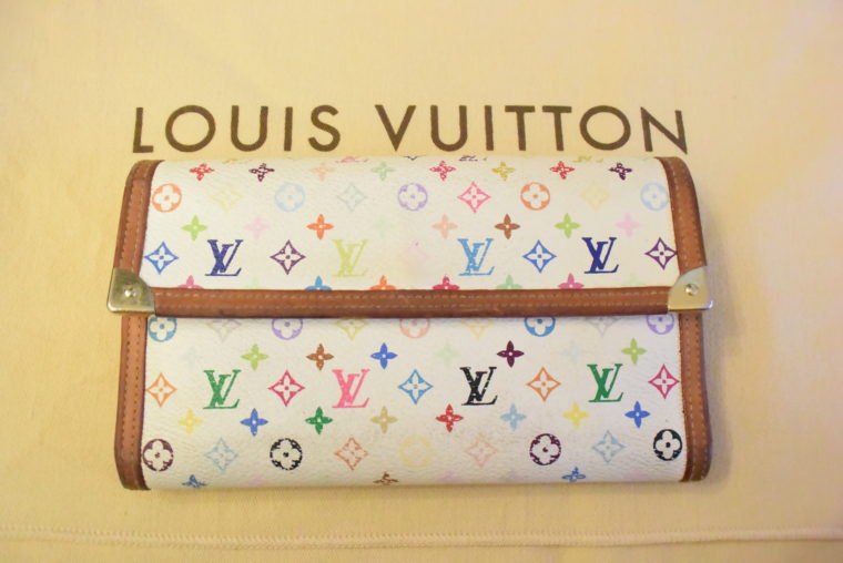 Louis Vuitton Geldbörse International MC weiß-0