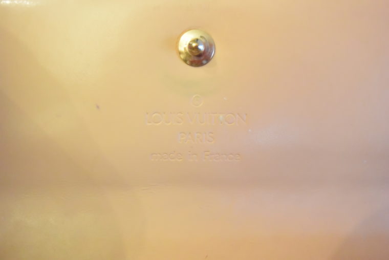 Louis Vuitton Geldbörse International MC weiß-3398