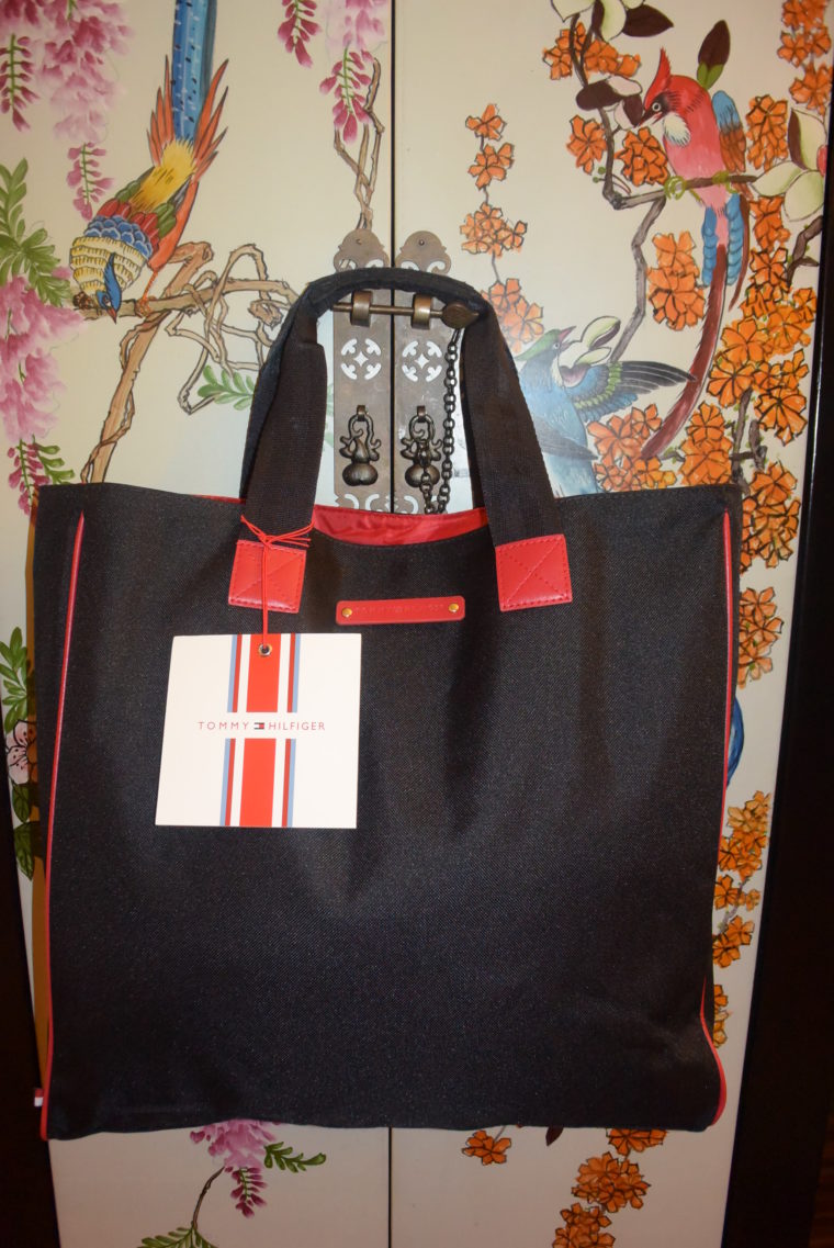 NEU Tommy Hilfiger Tasche blau-4040