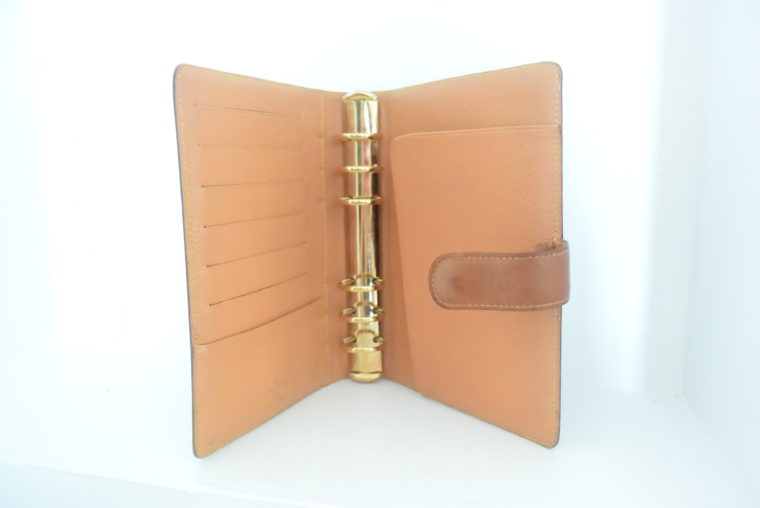 Louis Vuitton Kalender Agenda MM Rindsleder -5503
