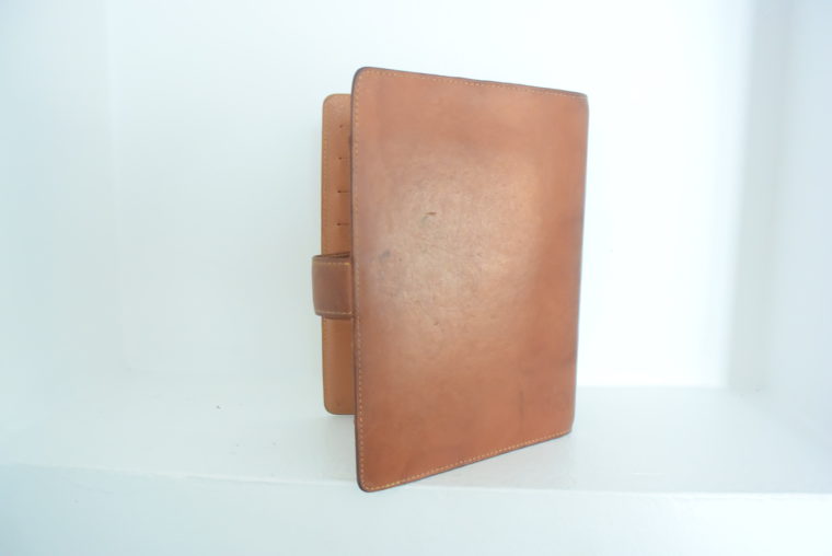 Louis Vuitton Kalender Agenda MM Rindsleder -5507