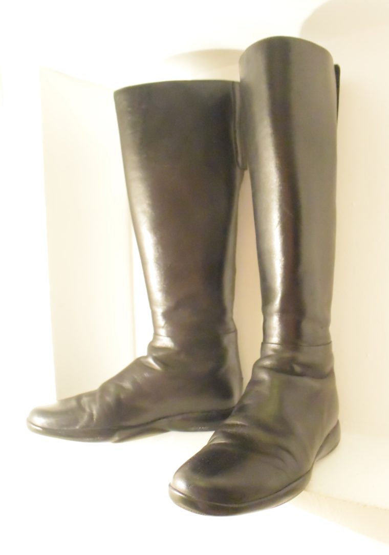 Prada Stiefel schwarz Leder 37-0