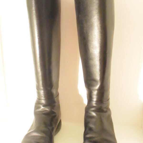 Prada Stiefel schwarz Leder 37-7129