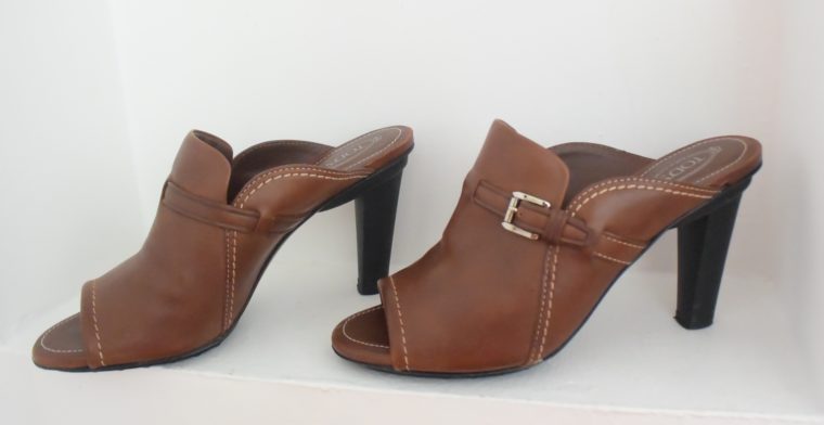 Tods Schuhe Pumps Leder braun 39 1/2-0