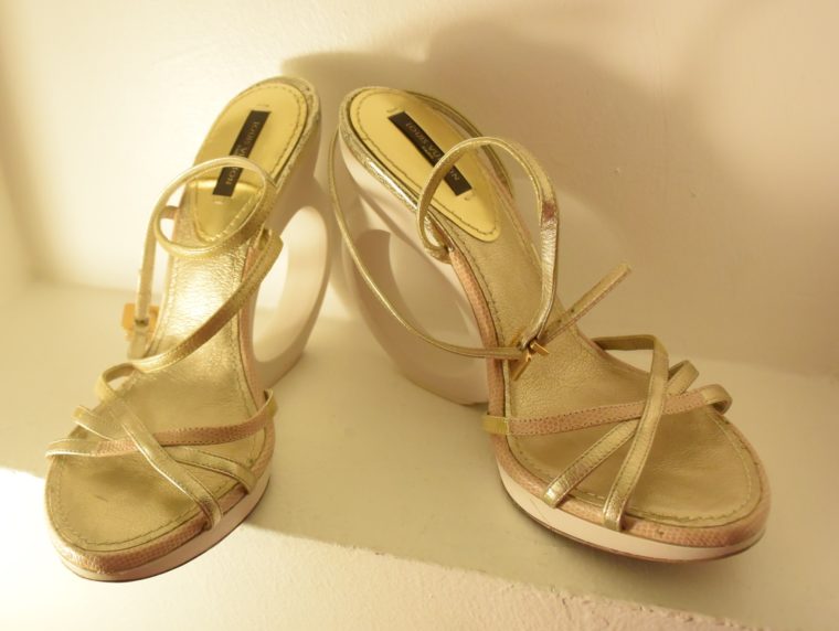 Louis Vuitton Pumps gold 38-7498