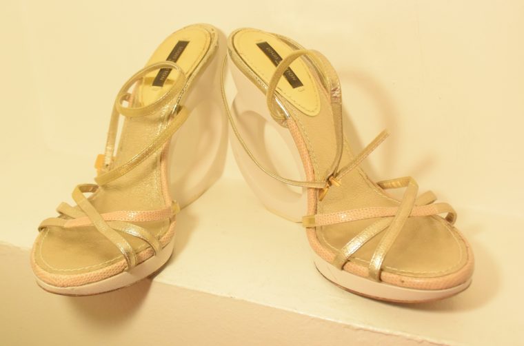 Louis Vuitton Pumps gold 38-7504