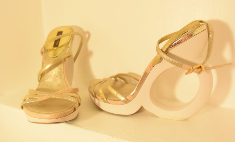 Louis Vuitton Pumps gold 38-7499
