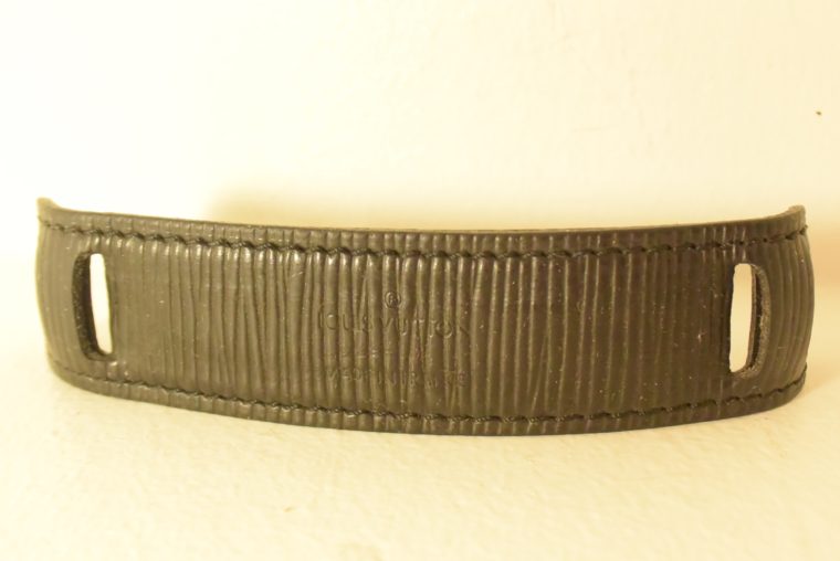 Louis Vuitton Riemen Rutschstopper Epi Leder schwarz-0