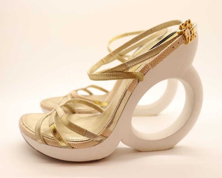 Louis Vuitton Pumps gold 38-0