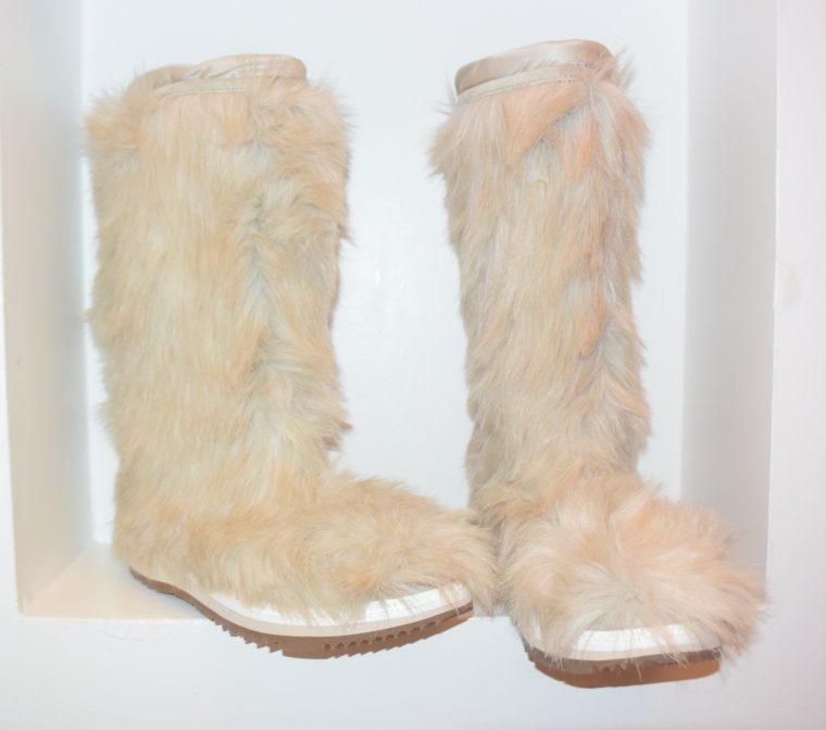 Neu Prada Stiefel Fellstiefel beige 39-8558
