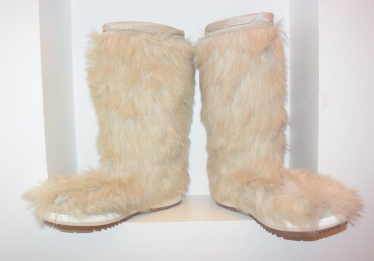Neu Prada Stiefel Fellstiefel beige 39-8560