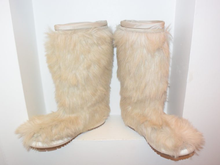 Neu Prada Stiefel Fellstiefel beige 39-8557