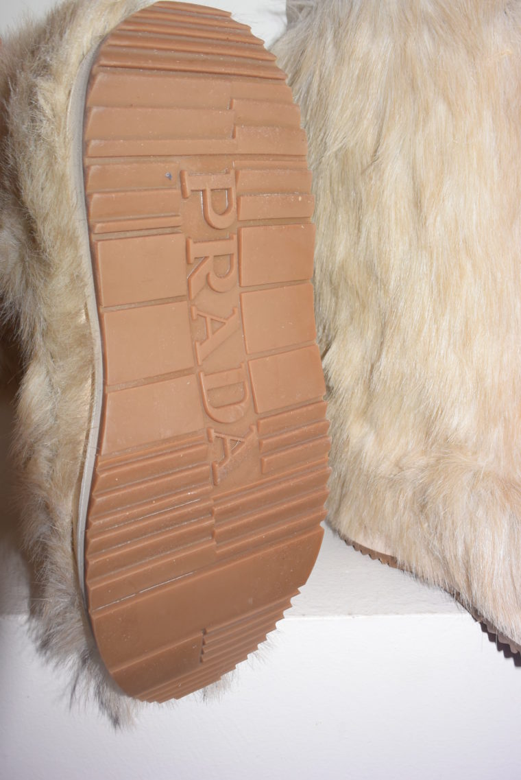 Neu Prada Stiefel Fellstiefel beige 39-8565