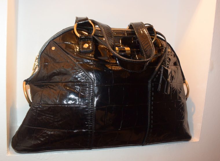 Yves Saint Laurent Tasche Muse schwarz-8629
