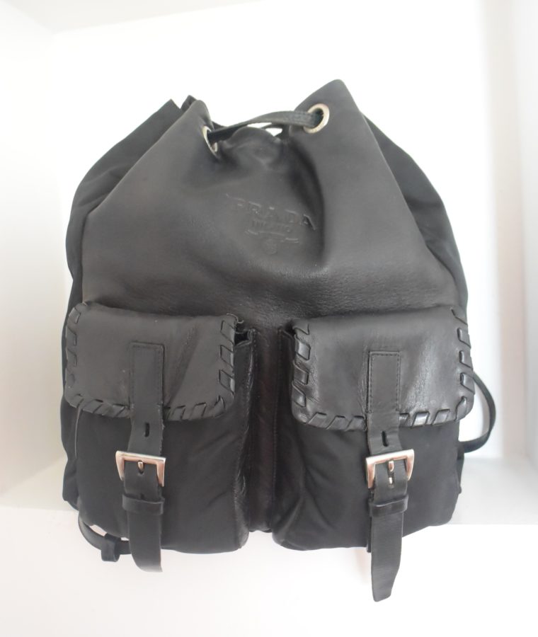 Prada Rucksack Leder Nylon schwarz-9421