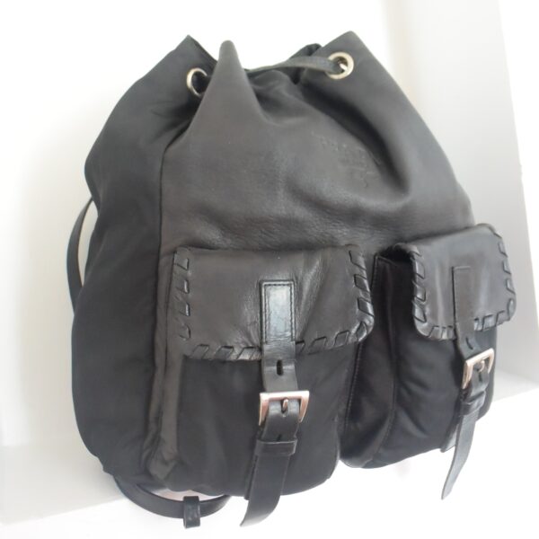 Prada Rucksack Leder Nylon Schwarz
