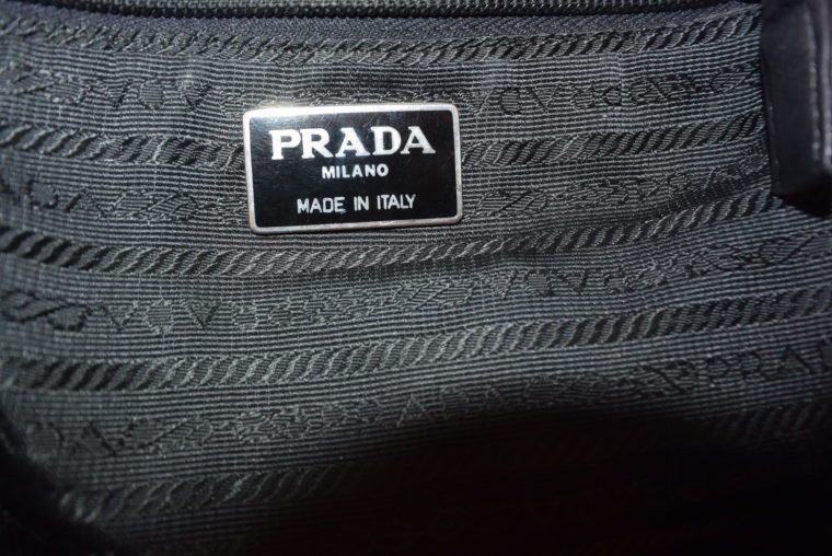 Prada Rucksack Leder Nylon schwarz-9433
