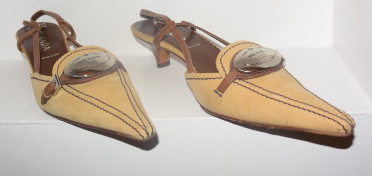 Prada Pumps Wildleder beige 36-10735