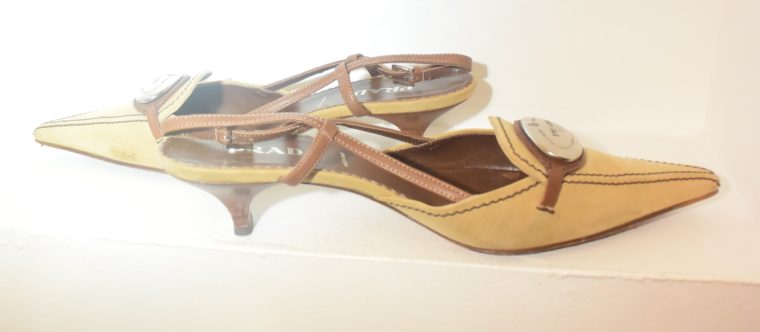 Prada Pumps Wildleder beige 36-10742