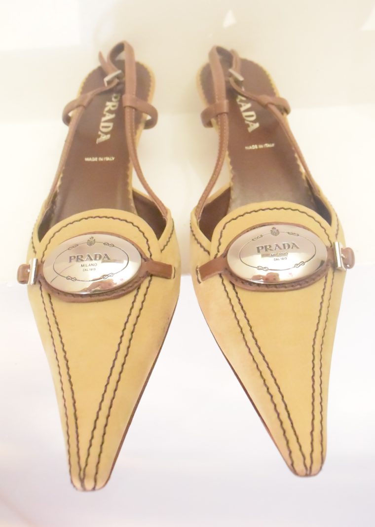 Prada Pumps Wildleder beige 36-10749