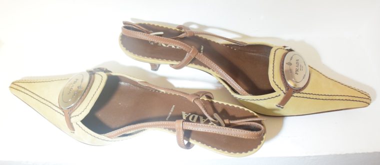 Prada Pumps Wildleder beige 36-10753