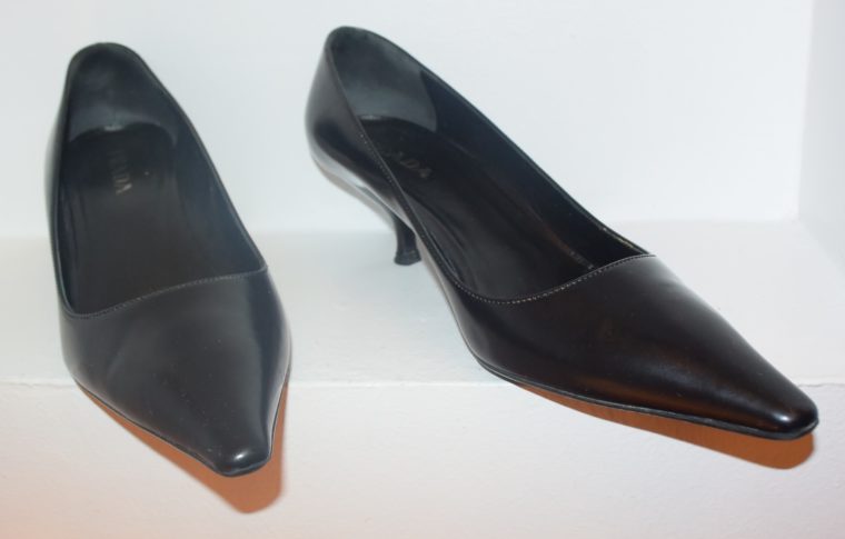 Prada Pumps schwarz Leder 36-10775