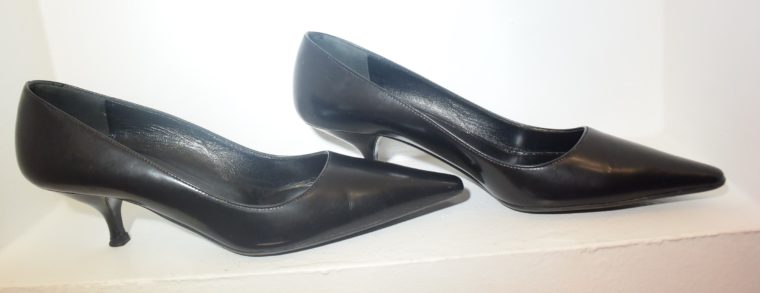 Prada Pumps schwarz Leder 36-10770
