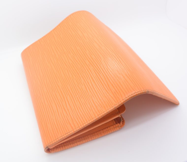 Louis Vuitton Geldbörse Porte-monnaie billets trésor Epi Leder orange-11105