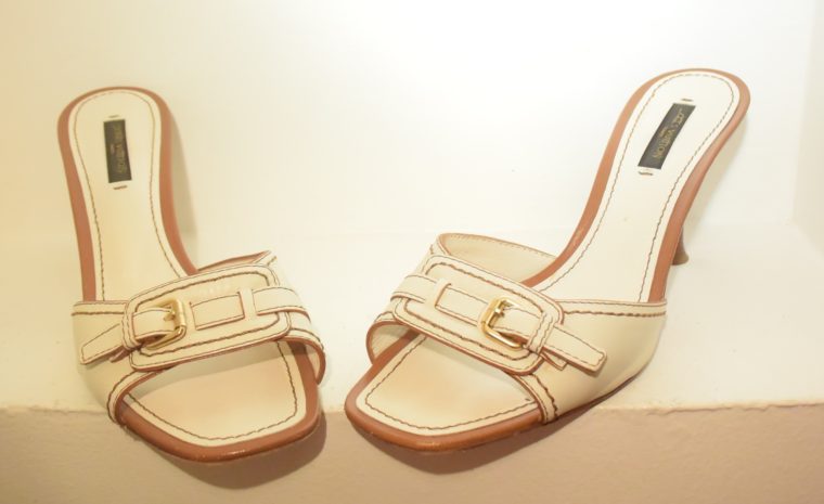 Louis Vuitton Schuhe Pumps weiss Leder 37-11876