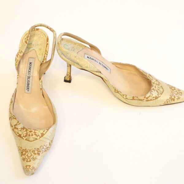 Manolo Blahnik Schuhe Pumps Gold Gr.37