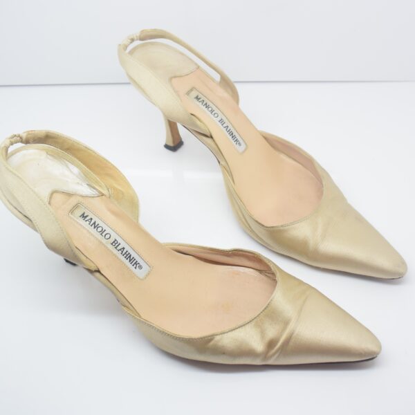 Manolo Blahnik Schuhe Pumps gold 37