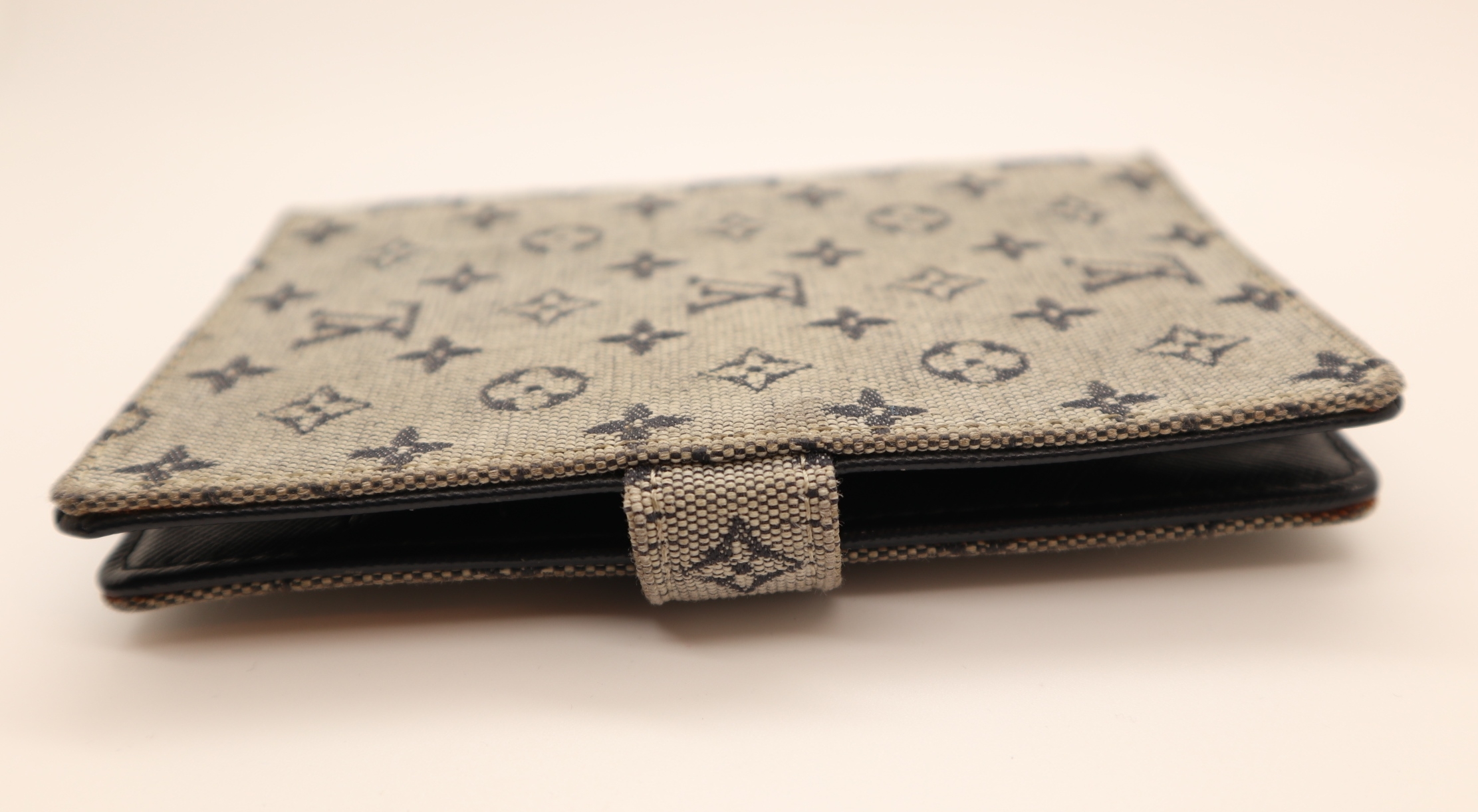 Louis Vuitton Kalender Agenda Pm Mini Lin grau – Luxus Store