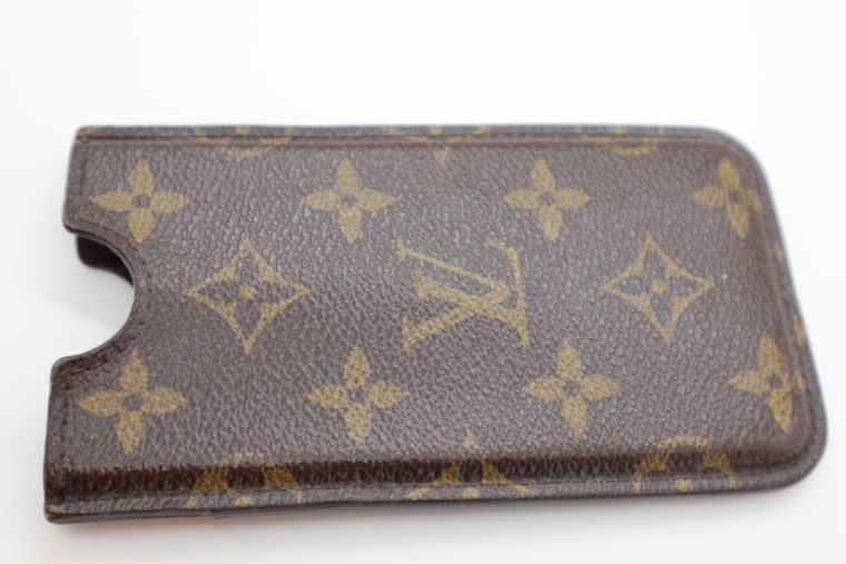 Louis Vuitton Handyhülle Monogram Canvas-15293