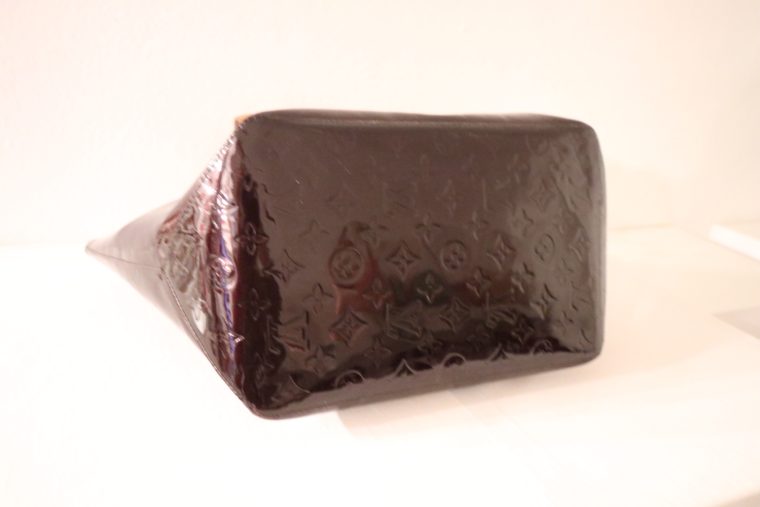 Louis Vuitton Tasche Bellevue Vernis Leder violett-15512