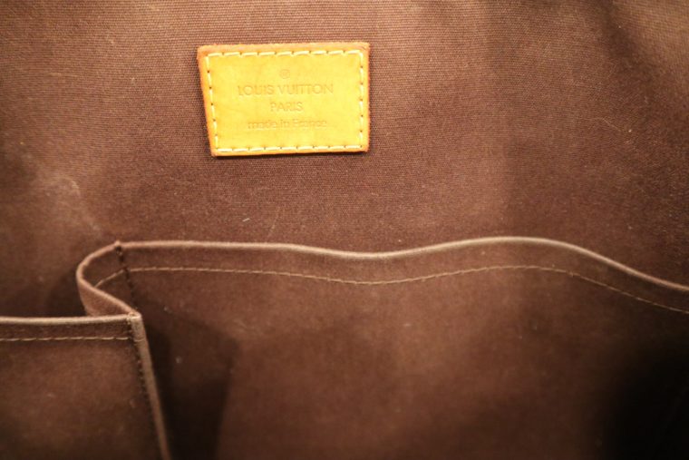 Louis Vuitton Tasche Bellevue Vernis Leder violett-15515