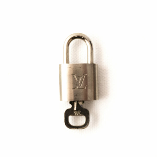 Louis Vuitton Schloss silber