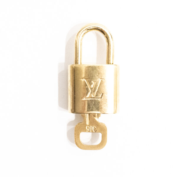 Louis Vuitton Schloss gold