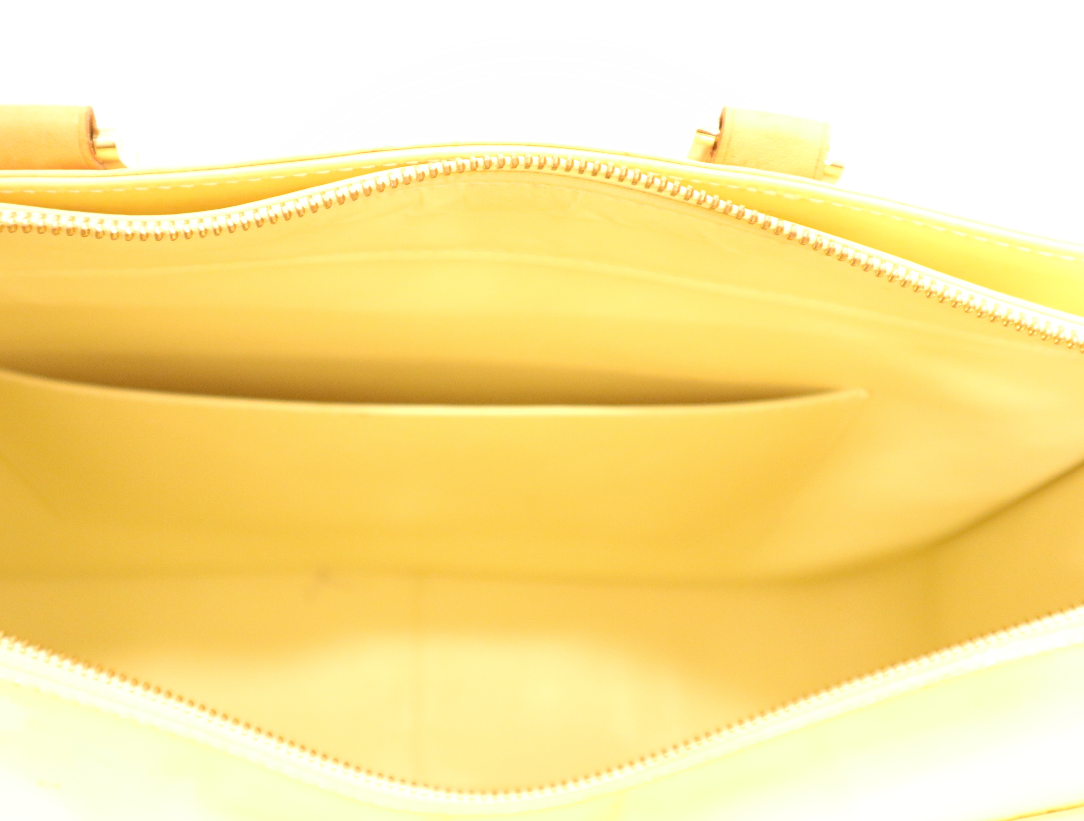 Louis Vuitton Handtaschen aus Leder - Gelb - 29109416