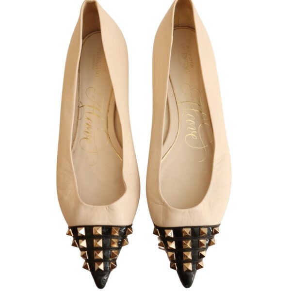 Valentino Garavani Ballerinas ecru / schwarz / gold